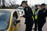 Działania zabrzańskiej drogówki z uczniami gimnazjum o profilu policyjnym w ramach Międzynarodowego Dnia Grzeczności za Kierownicą