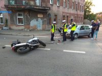 Policjanci z zabrzańskiej drogówki podczas obsługi zdarzenia przy ulicy Chopina
