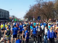 Zabrzańscy policjanci na starcie 14 PZU Półmaratonu Warszawskiego